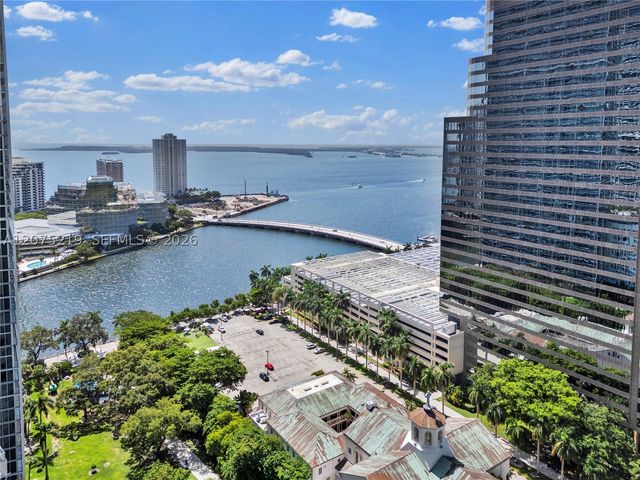 77 SE 5th 2115, Miami, FL 33131