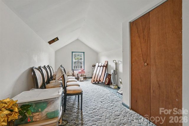 806 S Main Avenue, Newton, NC 28658