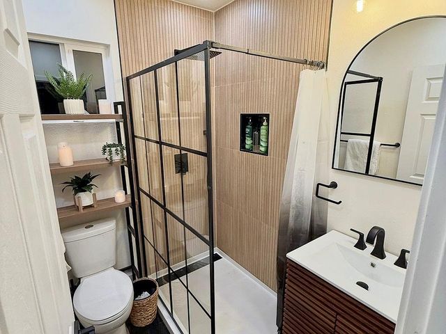 1805 Vernon Ave, Modesto, CA 95351