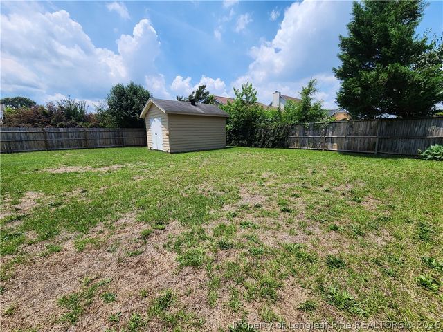 1549 LAUREL OAK Drive, Fayetteville, NC 28314