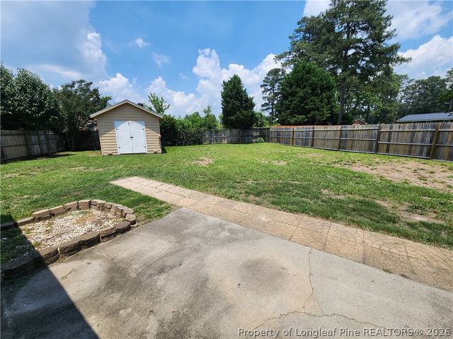 1549 LAUREL OAK Drive, Fayetteville, NC 28314