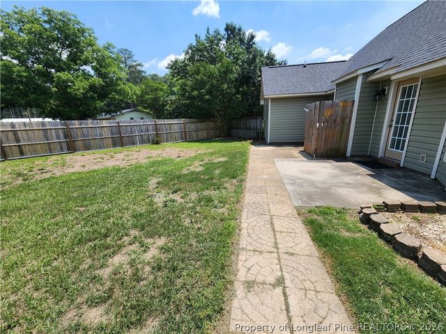 1549 LAUREL OAK Drive, Fayetteville, NC 28314