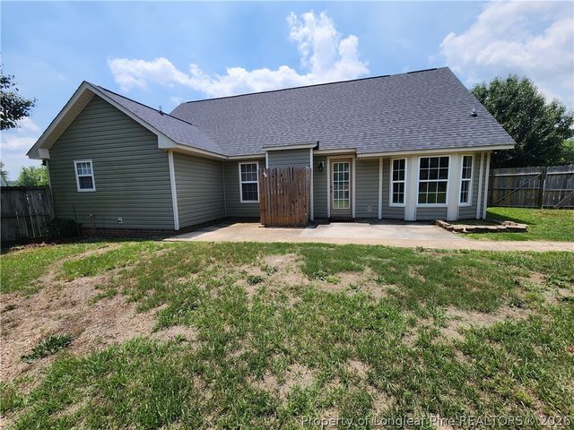 1549 LAUREL OAK Drive, Fayetteville, NC 28314