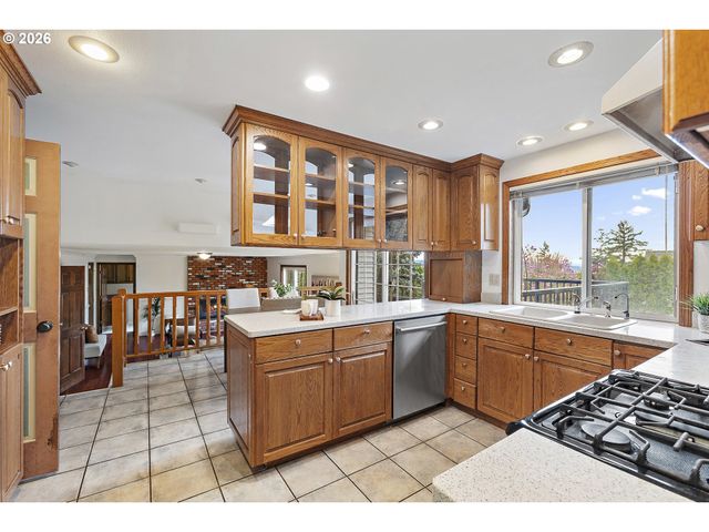 10793 Se 95TH Ct, Happy Valley, OR 97086