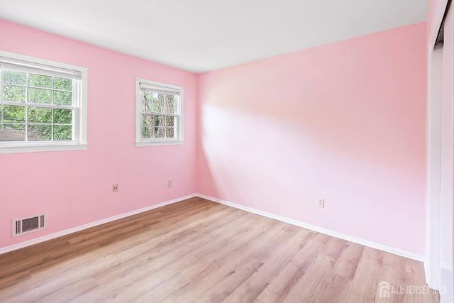 10 Woodruff Road, Edison, NJ 08820
