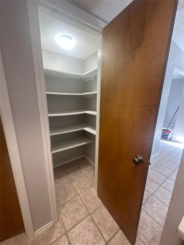 7800 Chimayo CV, Austin, TX 78729