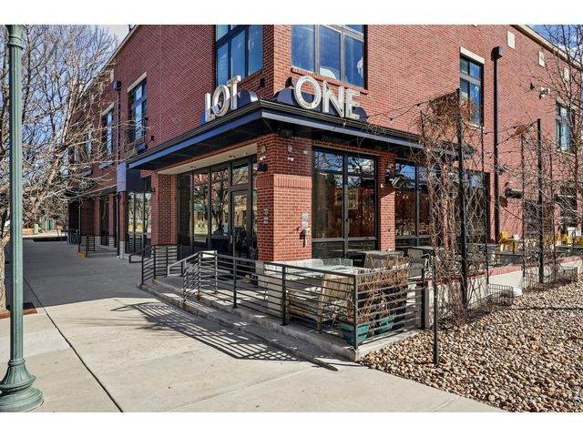 8453 Gladiola Ct A, Arvada, CO 80005