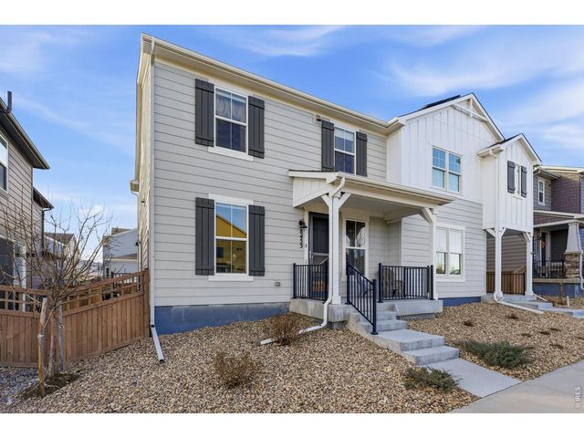 8453 Gladiola Ct A, Arvada, CO 80005
