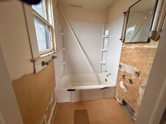 72 Rose Street, Battle Creek City, MI 49017