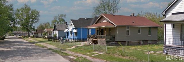 637 N 27th Street, East St Louis, IL 62205