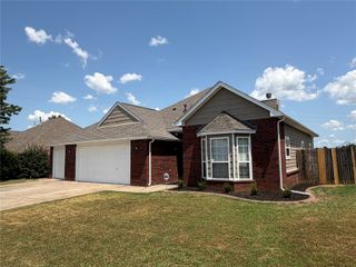 11711 S Primrose Street, Jenks, OK 74037