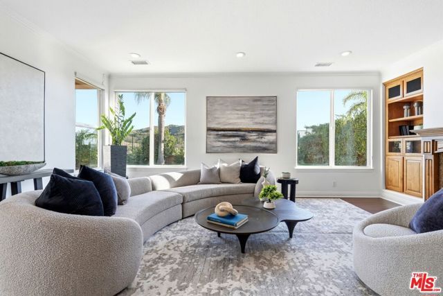 20274 Via Medici, Porter Ranch (los Angeles), CA 91326