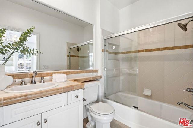 20274 Via Medici, Porter Ranch (los Angeles), CA 91326