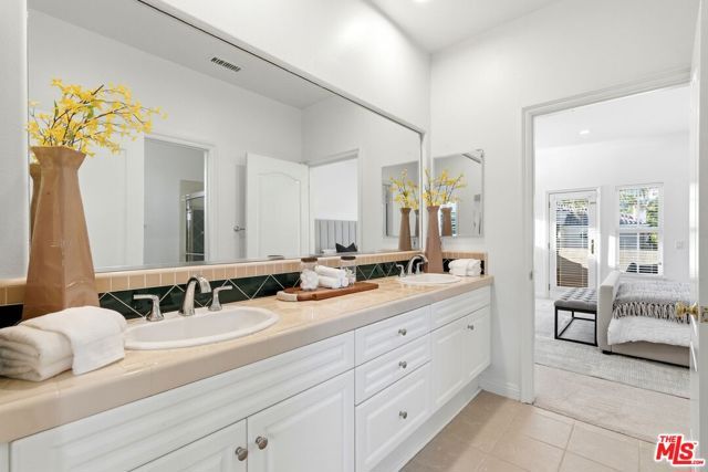 20274 Via Medici, Porter Ranch (los Angeles), CA 91326