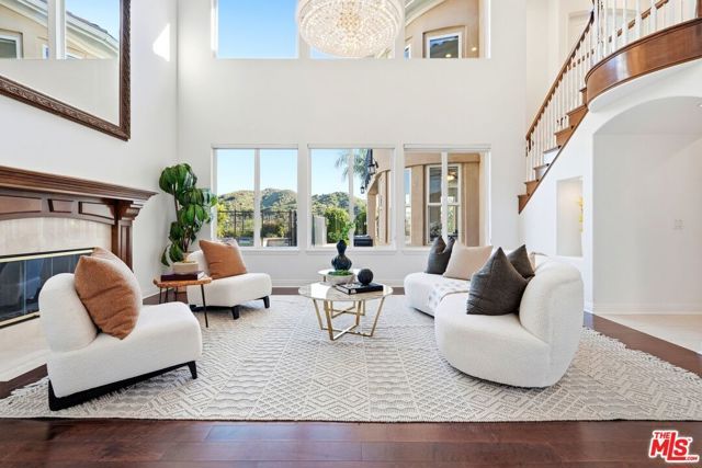 20274 Via Medici, Porter Ranch (los Angeles), CA 91326