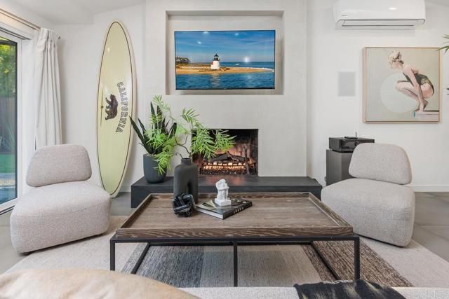 803 Saxony Road, Encinitas, CA 92024