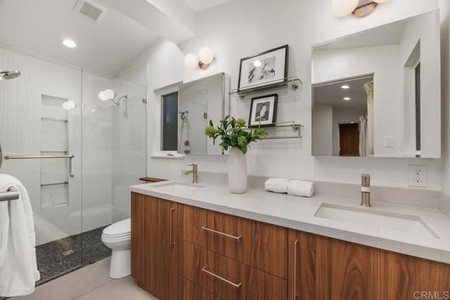 803 Saxony Road, Encinitas, CA 92024