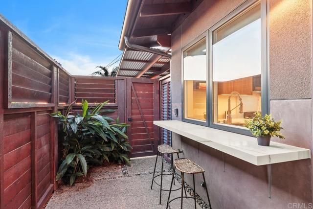 803 Saxony Road, Encinitas, CA 92024