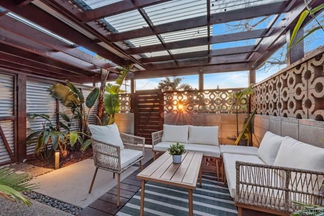 803 Saxony Road, Encinitas, CA 92024