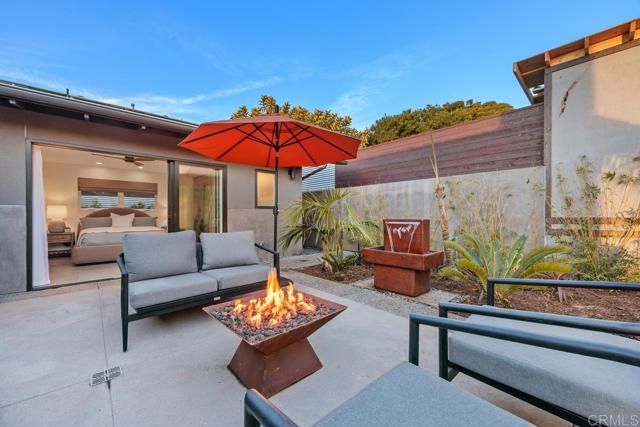 803 Saxony Road, Encinitas, CA 92024