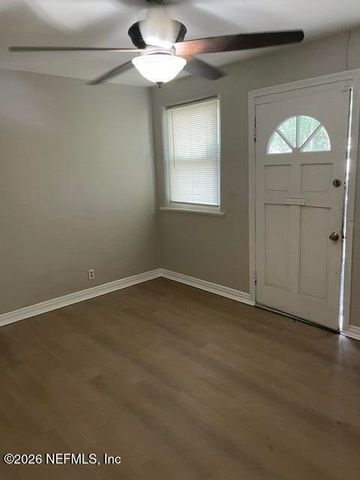 2331 HOLMES Street, Jacksonville, FL 32207
