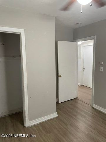 2331 HOLMES Street, Jacksonville, FL 32207