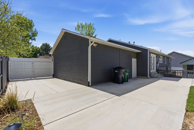 2257 E KARALEE WAY, Sandy, UT 84092