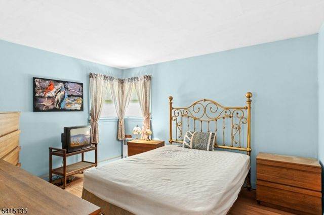 104 Warrenville Rd, Green Brook Twp., NJ 08812