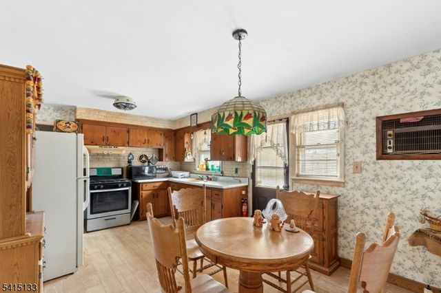 104 Warrenville Rd, Green Brook Twp., NJ 08812