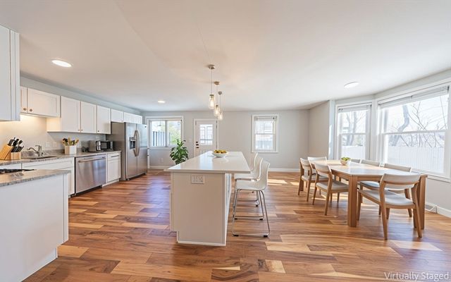 4 Rowe Ct 4, Boston, MA 02131