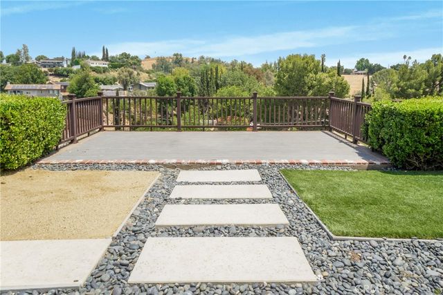 7148 Gateshead, West Hills, CA 91307