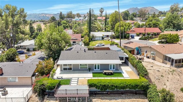 7148 Gateshead, West Hills, CA 91307