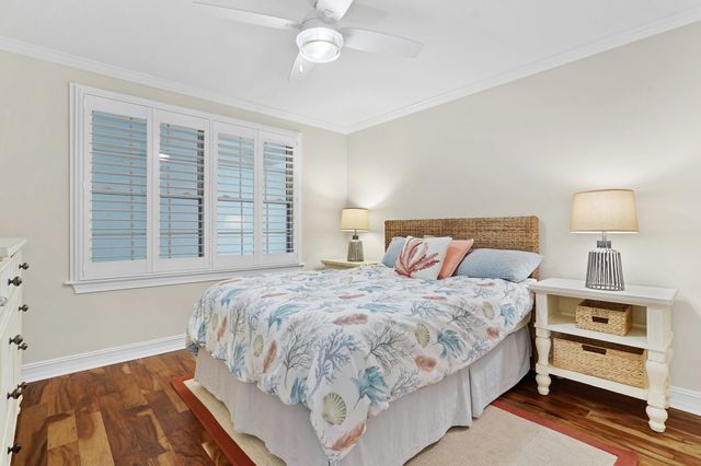 33 Comares Ave 203, St Augustine, FL 32080