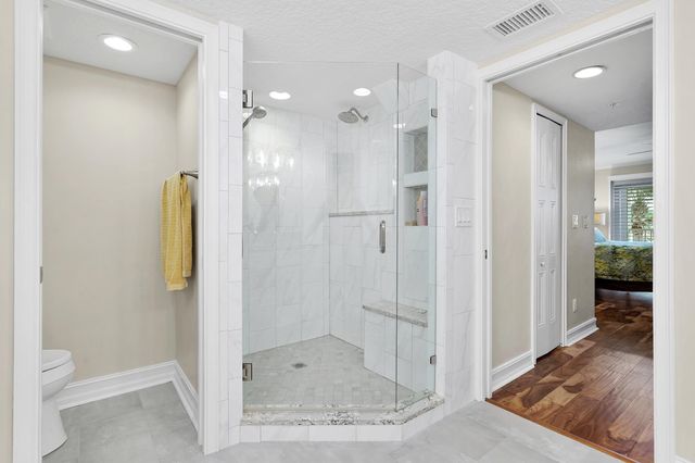 33 Comares Ave 203, St Augustine, FL 32080