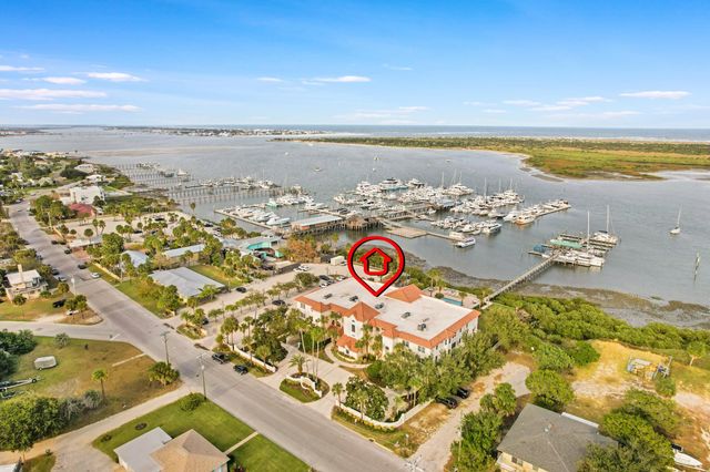 33 Comares Ave 203, St Augustine, FL 32080