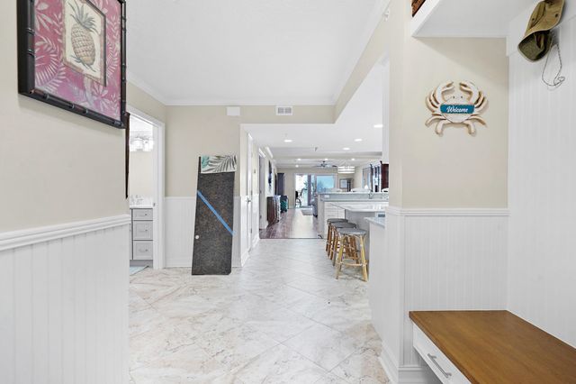 33 Comares Ave 203, St Augustine, FL 32080