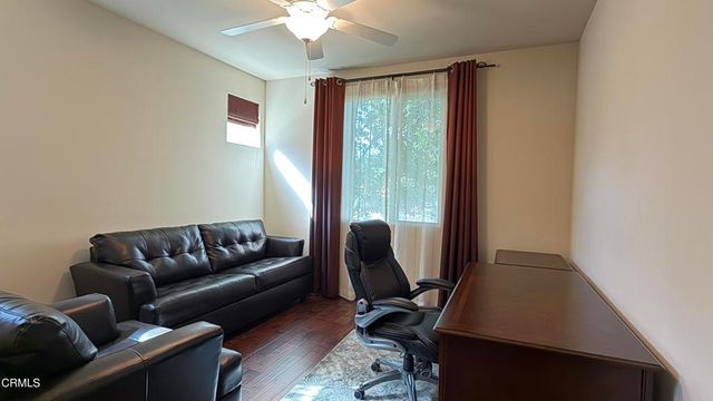 62 W Avenida De Los Arboles, Thousand Oaks, CA 91360