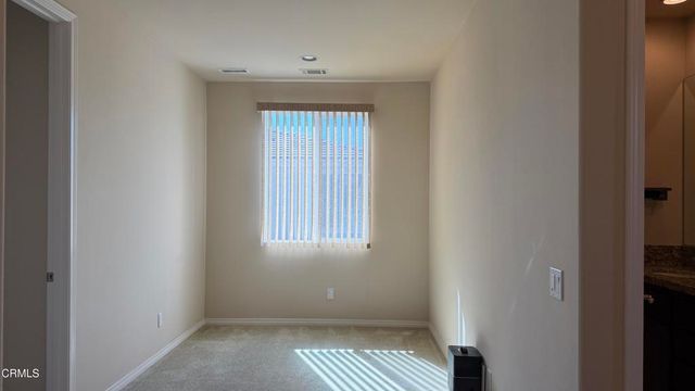 62 W Avenida De Los Arboles, Thousand Oaks, CA 91360