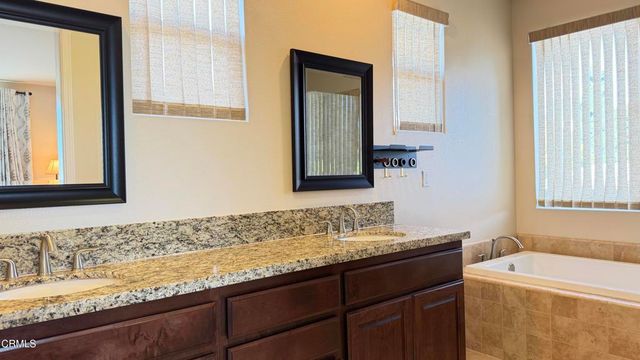 62 W Avenida De Los Arboles, Thousand Oaks, CA 91360