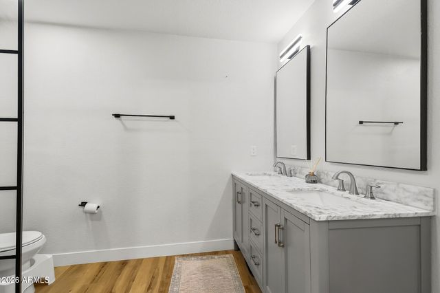 4608 E WILSHIRE Drive, Phoenix, AZ 85008