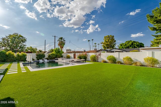 4608 E WILSHIRE Drive, Phoenix, AZ 85008