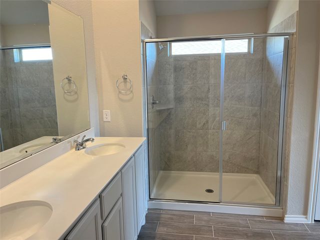 4702 Elite Drive, Sanger, TX 76266