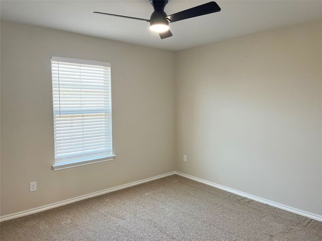 4702 Elite Drive, Sanger, TX 76266