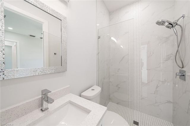 212 SW 19th TER, Cape Coral, FL 33991