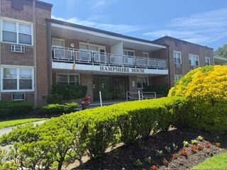 601 Chestnut Street A-15, Cedarhurst, NY 11516