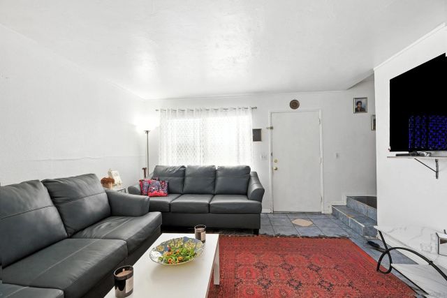 5725 Linda Vista Road 4, San Diego, CA 92110