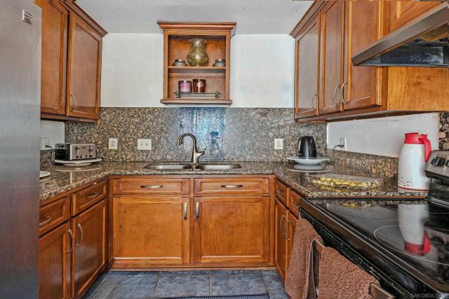 5725 Linda Vista Road 4, San Diego, CA 92110