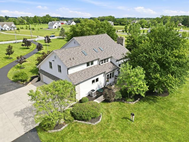 1835 Dixon Road, Blacklick, OH 43004