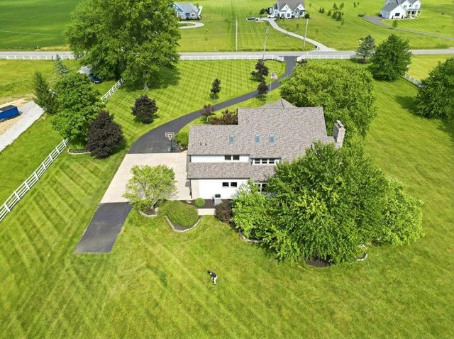 1835 Dixon Road, Blacklick, OH 43004