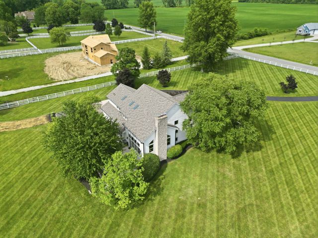 1835 Dixon Road, Blacklick, OH 43004